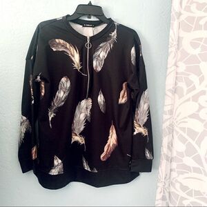 Sheilay Black Feather Print Pullover Sweatshirt Size Large